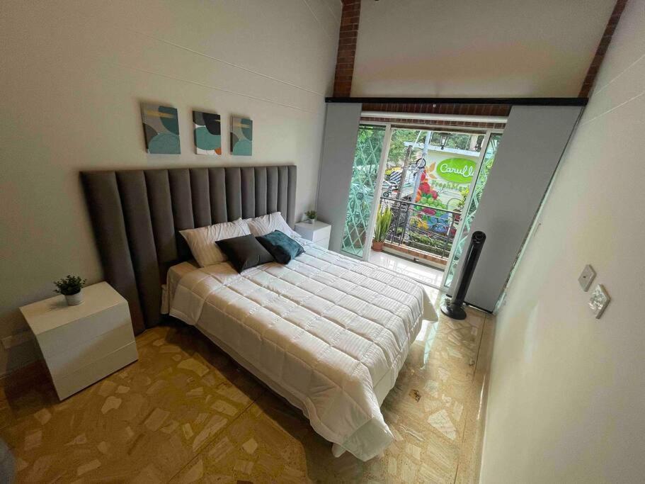 2-Story Penthouse, Tons Of Restaurants, Private Balconies Apartment Medellin Luaran gambar